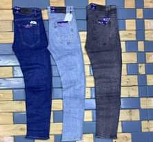 A picture of Jeans 