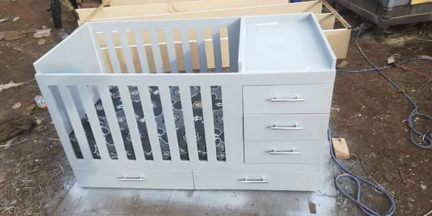 baby cot bed