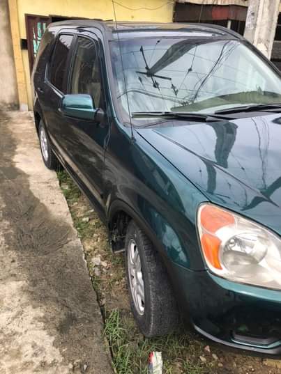 A picture of NEATLY USED 2005 MODEL HONDA CR V Very clean in