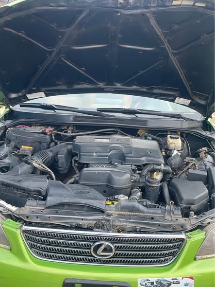 A picture of Lexus IS 300