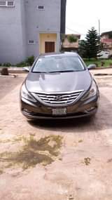 A picture of 2012 Hyundai Sonata Saloon