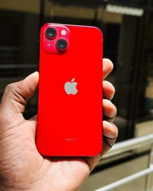 A picture of iPhone 13 128GB