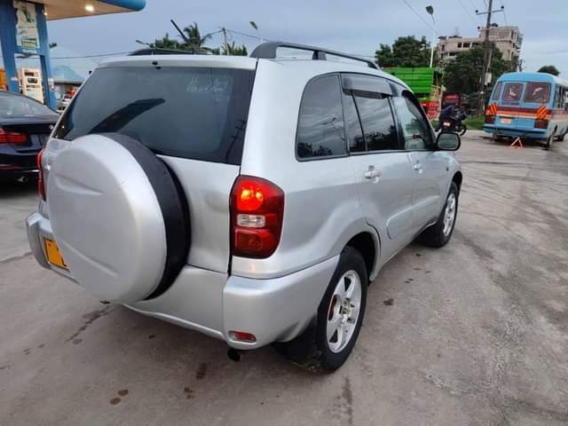 used toyota rav4