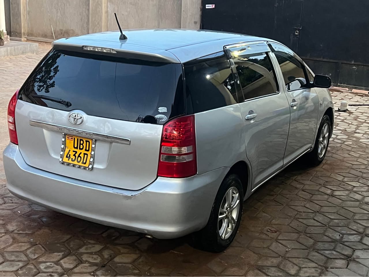 A picture of Toyota wish