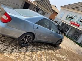 A picture of Toyota Camry 2004