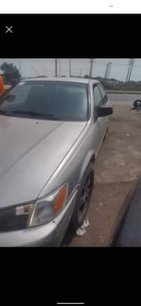 A picture of Clean Toyota Camry 2002 4plugs not registered