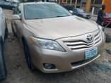 A picture of Toyota Camry 2010 mo