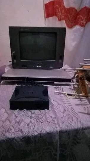 A picture of Iam selling the following items