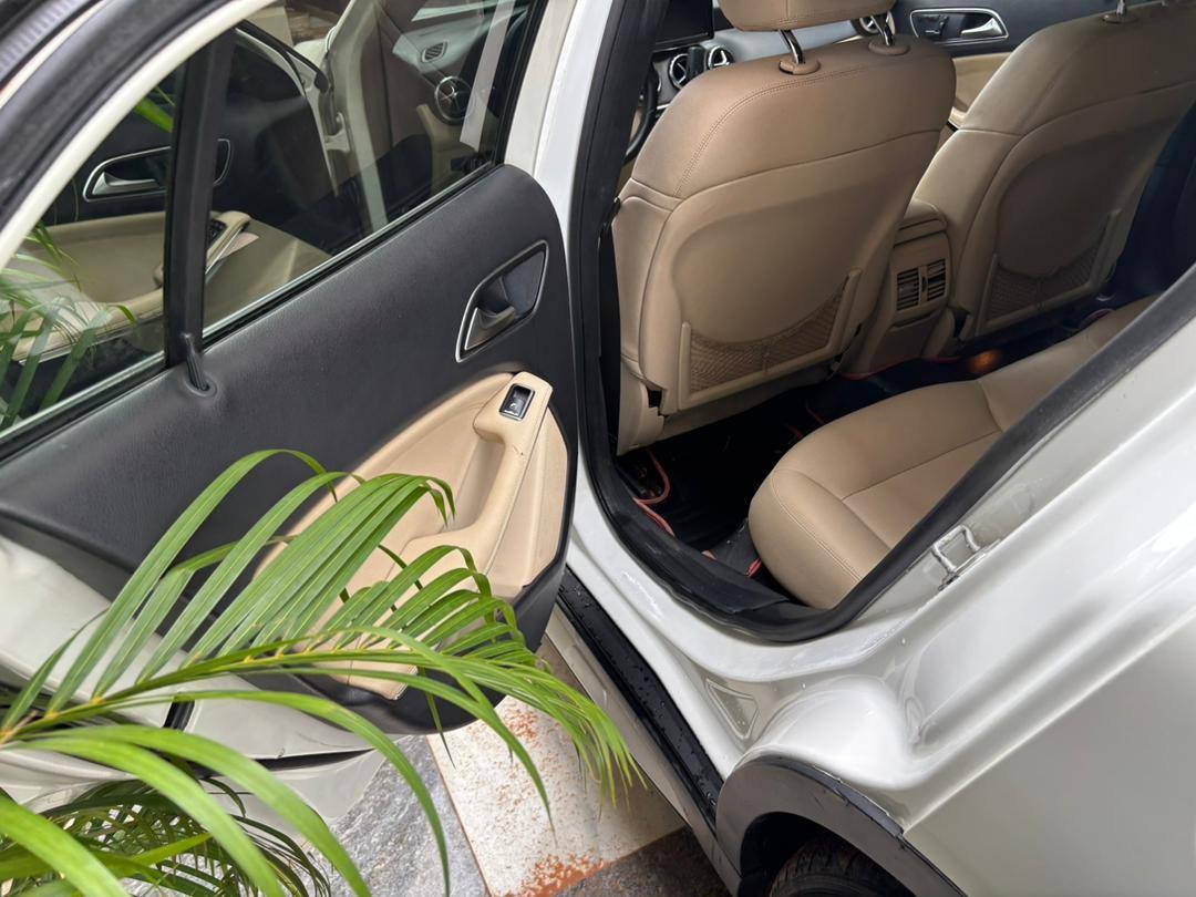 A picture of Mercedes GLA250