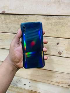 A picture of SAMSUNG GALAXY A50