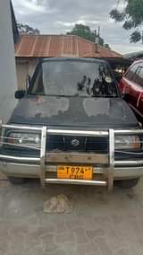 suzuki escudo