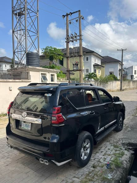 A picture of Toyota Prado 012 2024