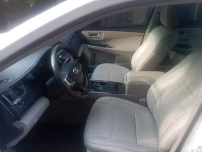 A picture of 2015 XLE Toyota Camry