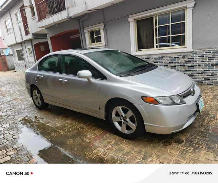 A picture of Honda Civic 2007
