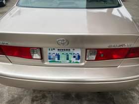 A picture of KB AUTOs YEAR 2000 model Toyota Camry Tiny Big Sound
