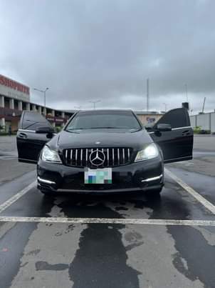 A picture of Clean Premium Used 2011 Mercedes Benz C300 Available Clean Black
