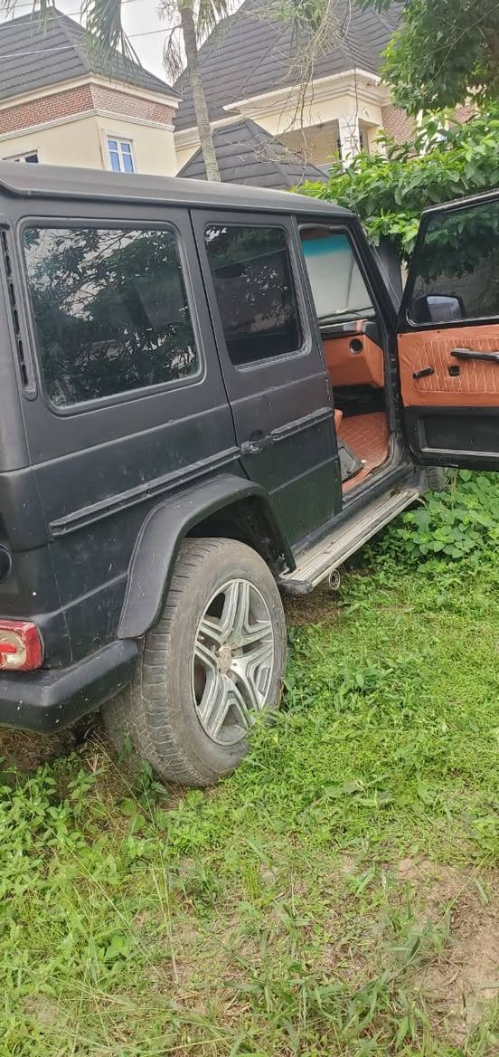 A picture of G wagon 08038645552