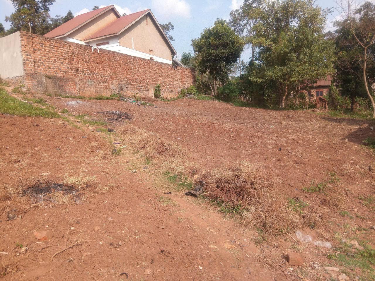 A picture of Plot for sale at Kawempe Maganjo 50by100ft agreement sale Kabaka