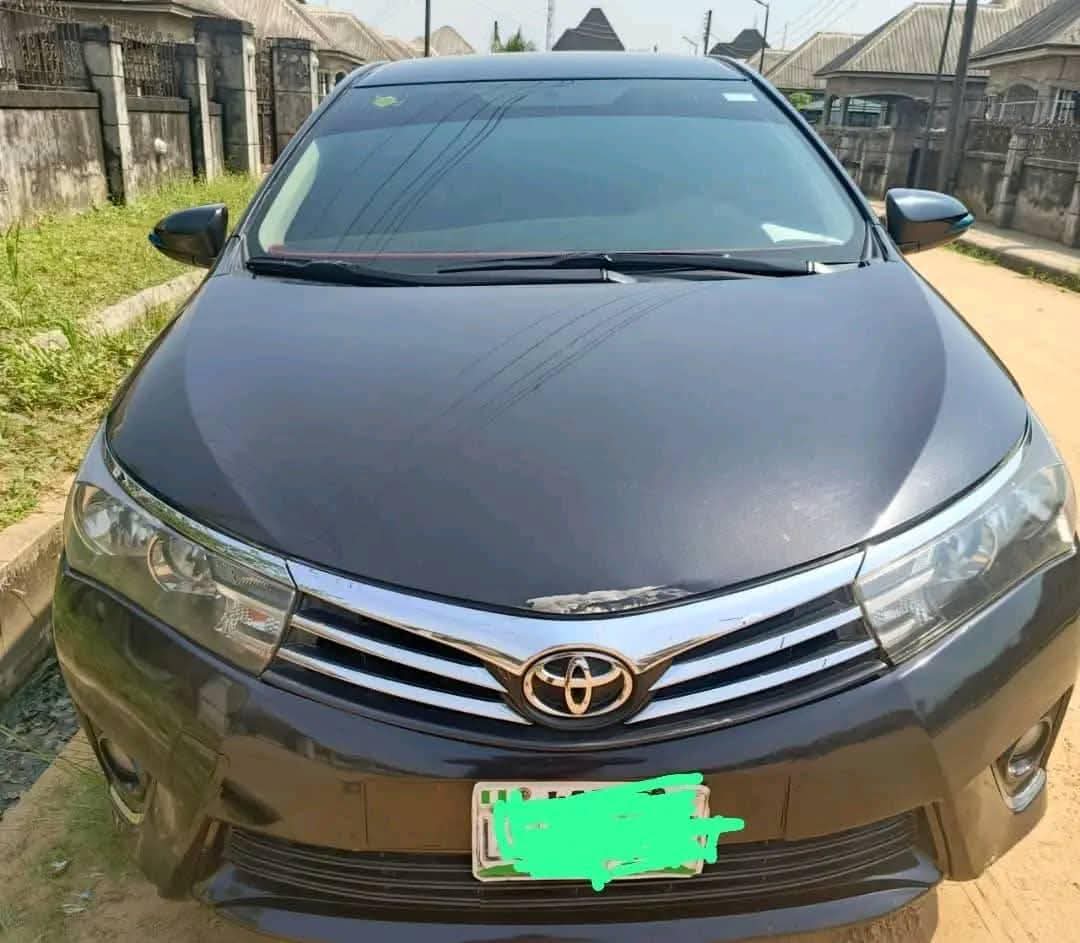 A picture of 2014 Toyota Corolla 2014 015