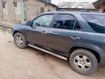 A picture of 2005 Acura MDX