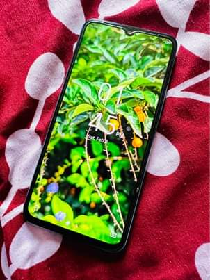 A picture of Infinix note 11 175 000 Tsh