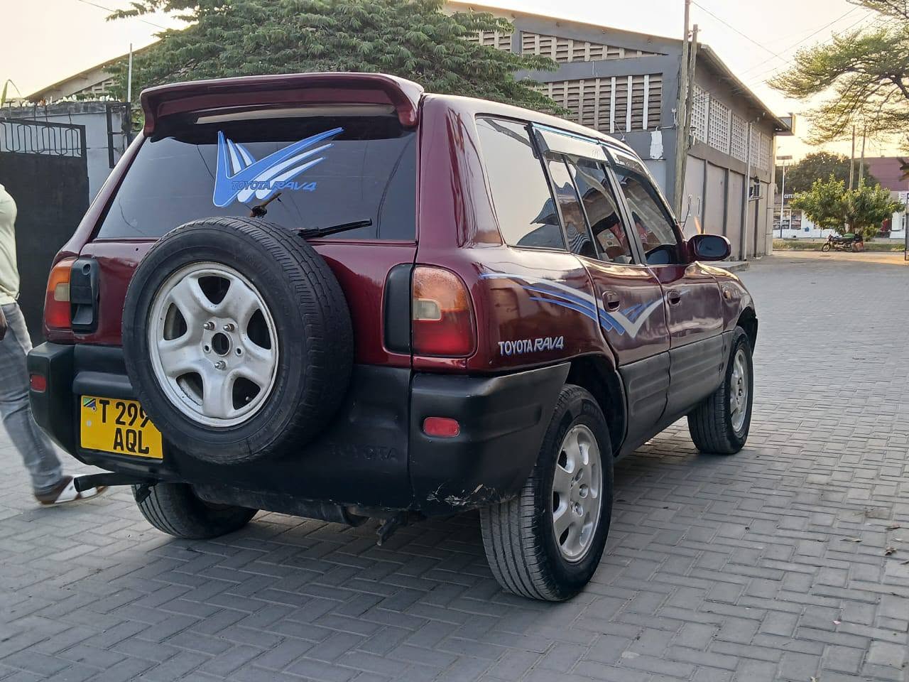 A picture of Toyota RAV4 0712188493