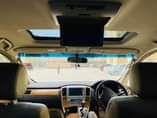 A picture of TOYOTA ALPHARD