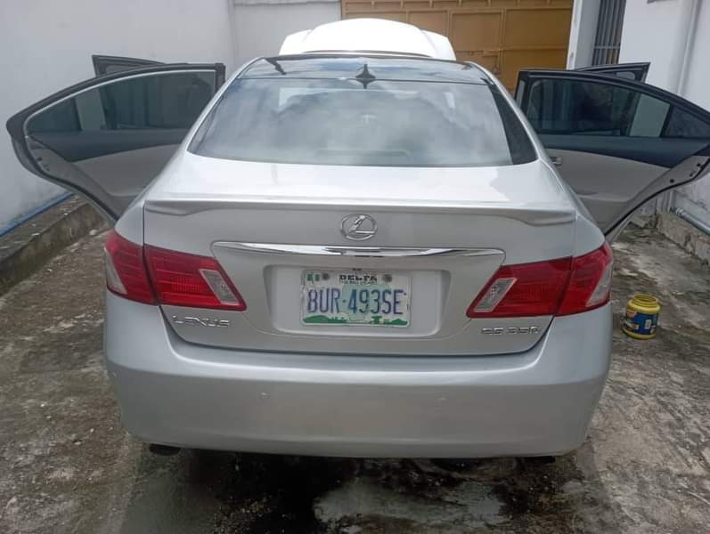 A picture of Purely Dealers Market Please Read Carefully Lexus ES350 2008 No
