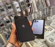 A picture of Iphone 11 pro