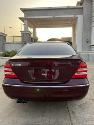 A picture of Mercedes Benz c230