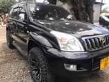 A picture of Toyota prado