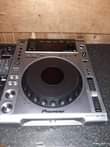 A picture of Cdj850 and cdjm400