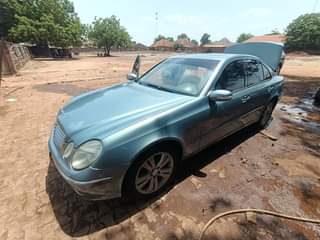 A picture of Mercedes benz E320 Sound engine and gear AC ice chilling