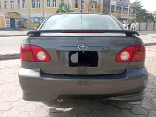A picture of Corolla Le 2004