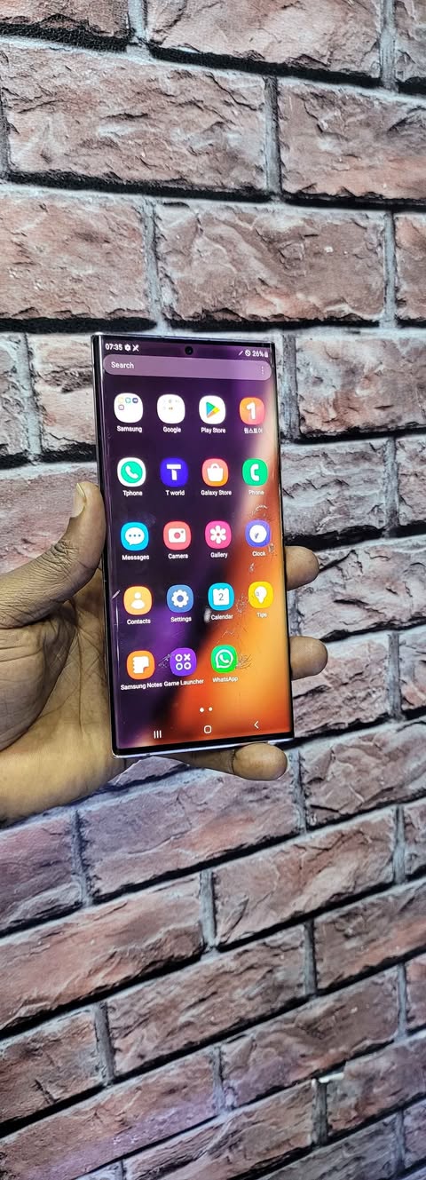 A picture of Samsung note 20ultra 5G at 530k Storage 256gb 12gb rm