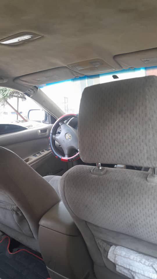 A picture of 2003 Camry