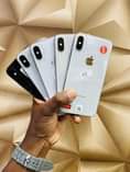 A picture of IPHONE X 64GB