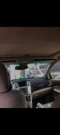 A picture of Lexus Rx 330
