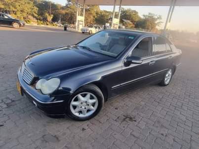 classifieds/cars mercedes