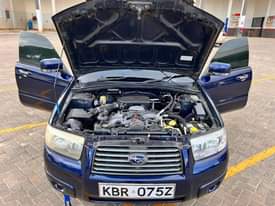 A picture of 2005 SUBARU FORESTER SG5
