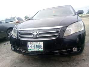 A picture of Neatly used Toyota Avalon With good and sound engine Gear