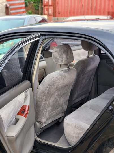 A picture of EXTREMELY SHARP PRE OWNED 2005 TOYOTA COROLLA LE CLEAN INTERIOR