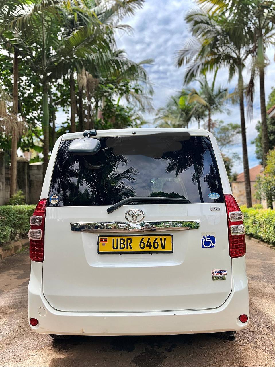 A picture of TOYOTA NOAH UBR. VALVEMATIC ENGINE MODEL 2010 IN EXCELLENT CONDITION