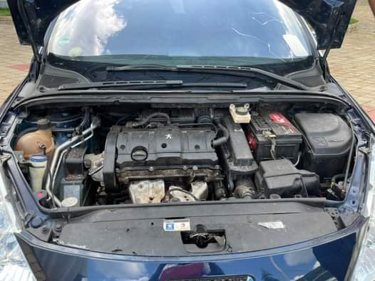 A picture of Belgium Registered 307 AUTOMATIC NORMAL HAND BUY ND DRIVE 4