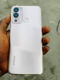 A picture of Infinix hot12i mpya