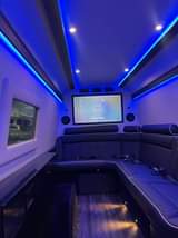A picture of VIP Mercedes Benz splinter