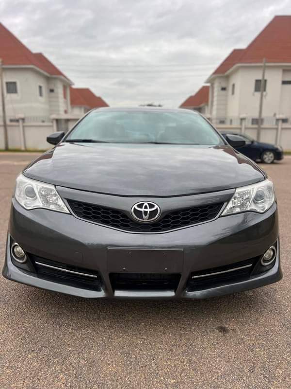 A picture of QUICK SALE EXTREMELY CLEAN USED TOYOYA CAMRY SE 2012 MODEL