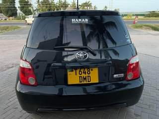 A picture of Toyota Ist