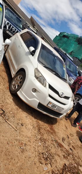 used toyota ist