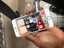 A picture of iPhone 7G